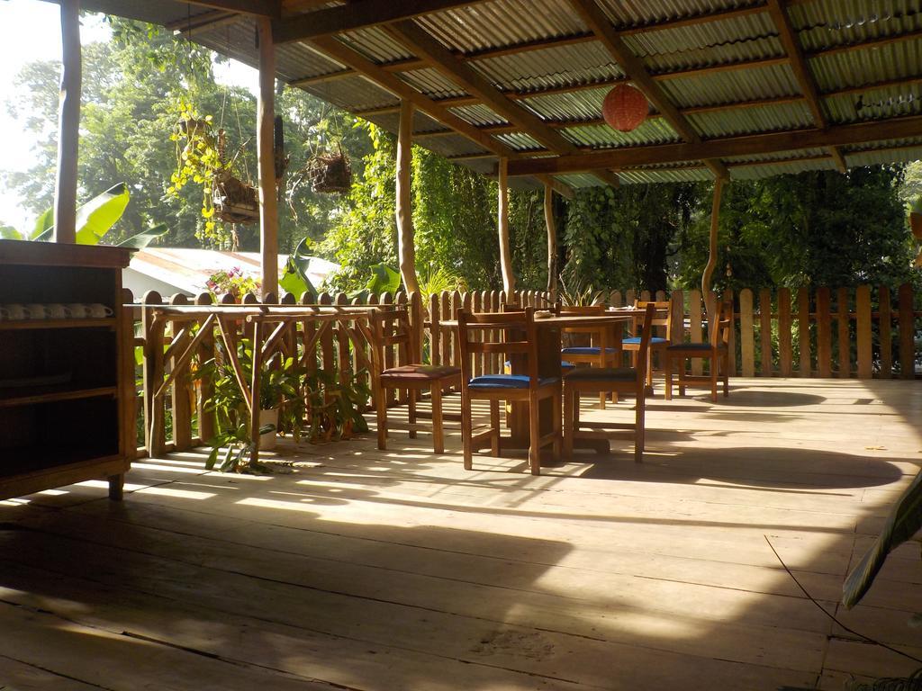 Talamanca Cabins Cahuita Luaran gambar
