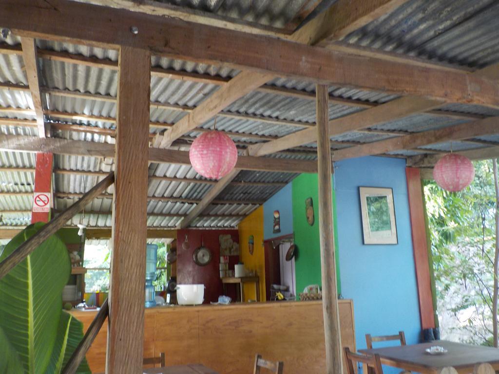 Talamanca Cabins Cahuita Luaran gambar