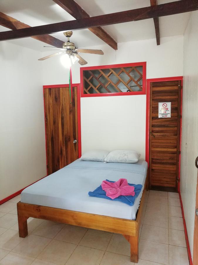 Talamanca Cabins Cahuita Luaran gambar